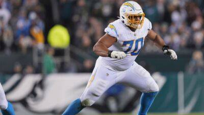 Sources - Los Angeles Chargers LT Rashawn Slater expected to miss rest of season with torn biceps