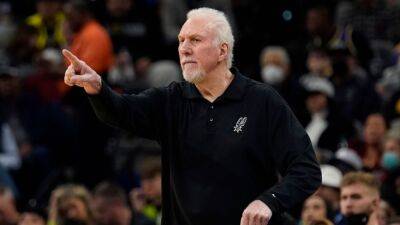 Gregg Popovich - Derrick White - Tony Parker - Tim Duncan - Spurs for NBA title? Gregg Popovich says don't bet on very young roster to reach old heights - espn.com -  San Antonio - county Parker