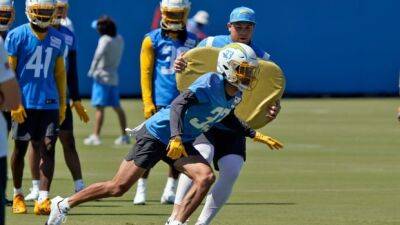 Calgary's Deane Leonard adjusting to rookie life alongside Chargers' Canadian contingent - cbc.ca - Los Angeles - state Mississippi - state Alabama -  Inglewood