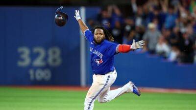 Guerrero Jr. secures walk-off win in 10th as Blue Jays contain Judge, beat Yankees