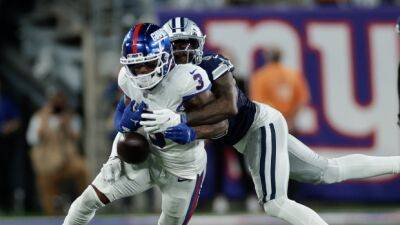 Giants WR Shepard carted off vs. Cowboys