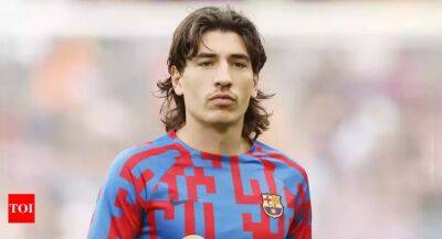 Hector Bellerin - Ronald Araújo - Jules Kounde - Hector Bellerin calf issue adds to Barcelona injury worries - timesofindia.indiatimes.com -  Memphis