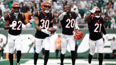 Cincinnati Bengals DBs say they have Eli Apple's back for matchup with Tyreek Hill, Miami Dolphins