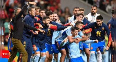 Spain pip Portugal to Nations League finals as Czechs go down