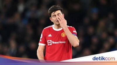 Harry Maguire - Raphael Varane - Jamie Carragher - Timnas Inggris - Waktu Harry Maguire di MU Sudah Habis - sport.detik.com - Manchester