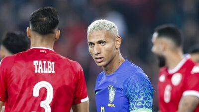 Ednaldo Rodrigues - Banana thrown at Brazil's Richarlison in racist attack - rte.ie - Manchester - Portugal - Brazil - Tunisia -  Paris -  Tunisia