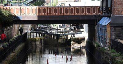 The latest 'weird' litter that's appeared in an iconic Manchester city centre canal - manchestereveningnews.co.uk - Manchester