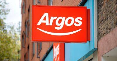 Martin Lewis - Cheap Argos blanket praised as alternative to putting the heating on - manchestereveningnews.co.uk