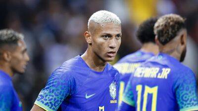 Thiago Silva - Ednaldo Rodrigues - FIFA to open investigation over banana thrown at Richarlison during Brazil's 5-1 friendly win over Tunisia - eurosport.com - Brazil - Tunisia -  Paris -  Tunisia