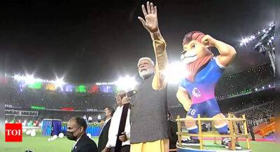 Neeraj Chopra - PM Narendra Modi declares 36th National Games open at dazzling ceremony - timesofindia.indiatimes.com - India