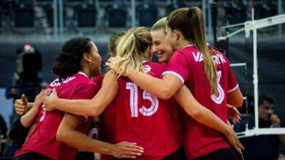 Canada knocks off Kazakhstan for 1st win at women's volleyball worlds