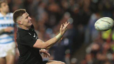 New Zealand respond with seven-try hammering of Argentina in Rugby Championship