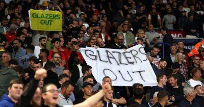 Manchester United fans sent a reminder to the Glazers after Leicester win