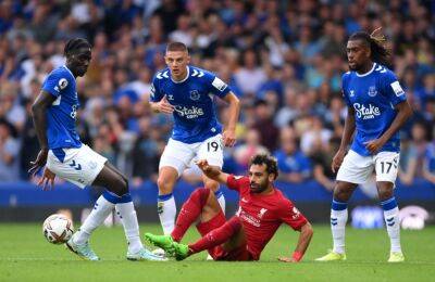 Everton vs Liverpool: Merseyside derby ends even