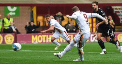 Motherwell 0 Dundee United 0: Steelmen held after Kevin van Veen misses a penalty in stalemate