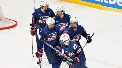 U.S. routs Czechs behind Amanda Kessel's hat trick to reach final of women's hockey worlds
