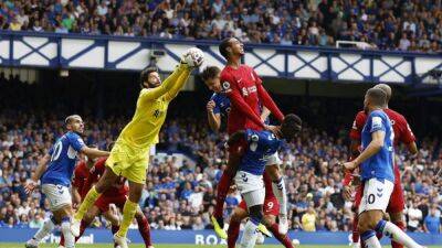 Liverpool frustrated in Merseyside derby, Tottenham maintain strong start