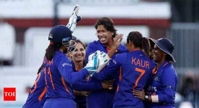 Jhulan Goswami - This bunch of players is fearless, focused and fun-loving: Jhulan Goswami - timesofindia.indiatimes.com - India -  Kolkata