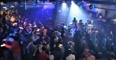 Messy Saturday night raving at lost Bolton nightclub unearthed on 90s TV show - manchestereveningnews.co.uk - Manchester - state Indiana - county Smith