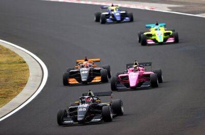 Stefano Domenicali - Jamie Chadwick - W Series to accelerate women into F1 could collapse after this weekend's Singapore GP - news24.com - Mexico - Singapore -  Singapore - Austin