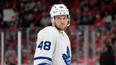 Leafs' Dahlstrom (shoulder) out six months, D Benn (groin) out three weeks
