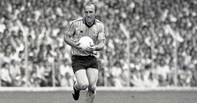 Former Dublin footballer Brian Mullins dies, aged 68
