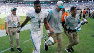 Megan Briggs - NFLPA President JC Tretter says Tua Tagovailoa displayed 'no-go' symptoms in game vs. Bills - foxnews.com - Florida - county Miami - county Brown - county Cleveland - county Garden