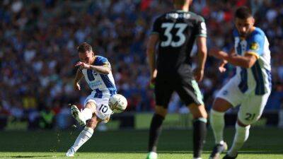 Brighton thump Leicester 5-2 to pile pressure on Brendan Rodgers