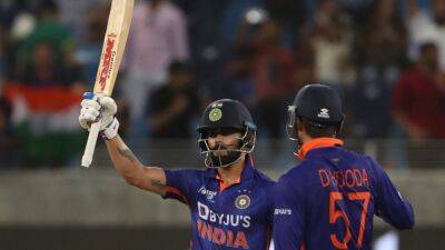 India vs Pakistan - "So Good, So Virat": Here's How The World Reacted As Kohli Slams Fifty vs Pakistan In Asia Cup