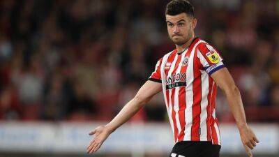 Championship round-up: Egan's Blades go back on top of table