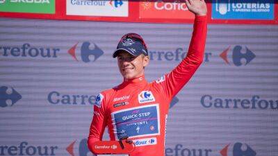 Enric Mas - Remco Evenepoel - Race leader Remco Evenepoel reveals he’s still feeling ‘stiff muscles’ from Stage 12 crash at La Vuelta 2022 - eurosport.com - Belgium - county Sierra