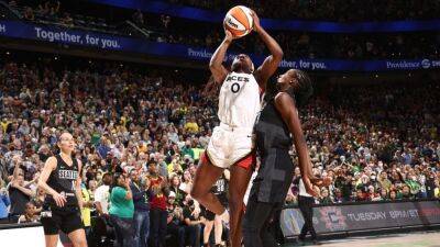 Becky Hammon - Sue Bird - Tina Charles - Jewell Loyd - Las Vegas Aces prevail in OT over Seattle Storm after wild, record-setting end to regulation - espn.com -  Las Vegas -  Seattle - county Gray