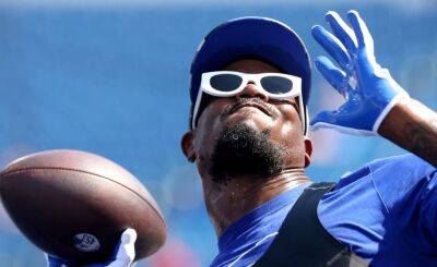 Sean Macdermott - Von Miller explains how he plays defense — offensively - nbcsports.com