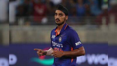 India vs Pakistan, Asia Cup - "Mistakes Can Happen": Virat Kohli Backs Under-Fire Arshdeep Singh