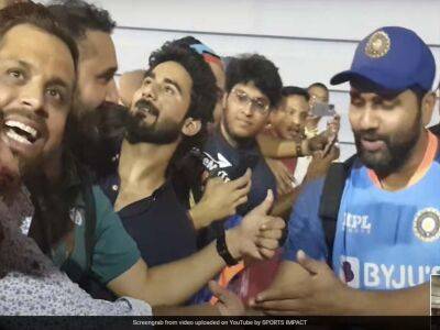 "Haath Toh Choro": Rohit Sharma's Hilarious Encounter With Fan After India vs Pakistan Asia Cup Match. Watch