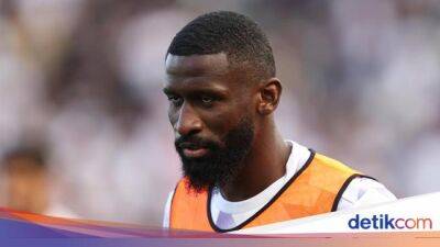 Antonio Ruediger - Carlo Ancelotti - El Real - Agen Ruediger Tepis Tudingan Kliennya Serakah - sport.detik.com - Jordan