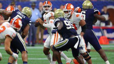 Despite Cade Klubnik's star turn late vs. Georgia Tech, DJ Uiagalelei remains Clemson starter, coaches say