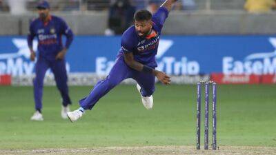 Hardik Pandya - Asia Cup - Can Hardik Pandya Be India's Third Seamer In T20Is? Ex-India Batter Weighs In - sports.ndtv.com - India - Sri Lanka - Pakistan -  Sanjay