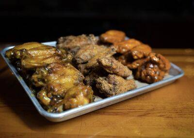 America's best hot wings are served by The Blind Rhino of Connecticut, poultry pundits declare - foxnews.com - Usa - county Day - county Buffalo - state Wyoming - state New York - county Archer - state Ohio - state Connecticut