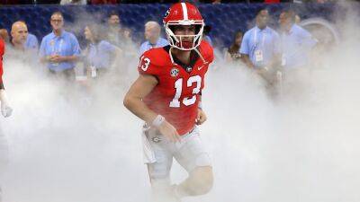 Kirby Smart - Bryce Young - Georgia jumps Ohio State, Michigan moves up in AP Top 25 - foxnews.com - Georgia - state Oregon - state Texas - state Alabama - state Hawaii - state Michigan - state Utah - state Ohio - state Colorado - county Tuscaloosa