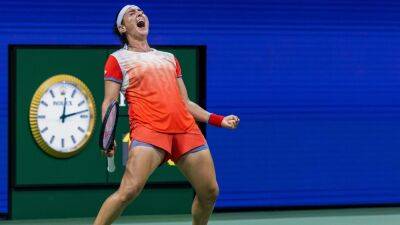 Ons Jabeur creates more history by moving into semi-finals with win over Ajla Tomljanovic
