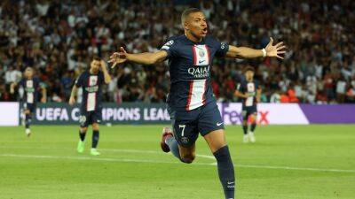 Kylian Mbappé shines in Paris Saint-Germain's victory over Juventus in first UEFA Champions league match