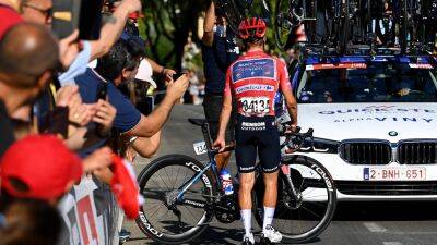 Enric Mas - Remco Evenepoel - Primoz Roglic - La Vuelta a Espana 2022: Remco Evenepoel says he wouldn't 'fake such things' amid puncture debate - eurosport.com - Belgium - Madrid