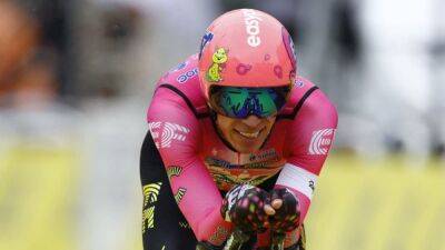 Enric Mas - Remco Evenepoel - Primoz Roglic - Uran takes Vuelta stage 17 in close finish, Evenepoel retains lead - channelnewsasia.com - France - Belgium - Colombia
