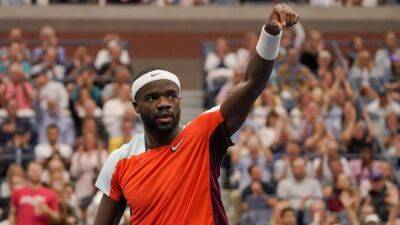 Roger Federer - Rafael Nadal - Carlos Alcaraz - Andy Roddick - Jannik Sinner - John Isner - Frances Tiafoe downs Andrey Rublev in straight sets, becomes first American man to make US Open semifinals since 2006 - espn.com - Russia - France - Usa - New York -  New York - county Arthur - state Maryland