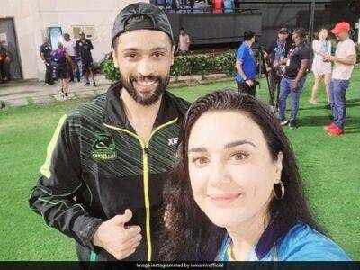 Faf Du Plessis - "My All Time Favourite": Pakistan Pacer Shares Pic With Preity Zinta - sports.ndtv.com - India - Pakistan - Jamaica