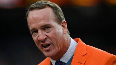 Peyton Manning rules out future coaching job after experience with son's football team