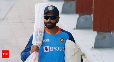 Rahul Dravid - Ravindra Jadeja out of T20 World Cup because of 'freak injury' that could've been avoided; BCCI fumes - timesofindia.indiatimes.com - Australia - India - Dubai -  Mumbai