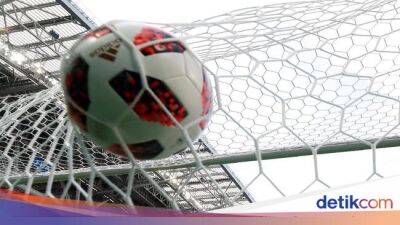 Gol Bunuh Diri Ini Bikin 2 Pemain Dipecat, Polisi Juga Akan Terlibat - sport.detik.com
