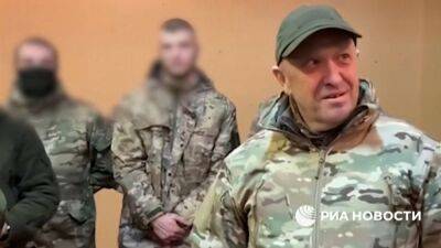 Russian prisoners who fought as mercenaries in Ukraine given freedom